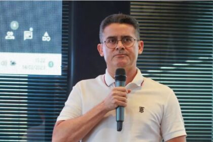 Brasil 247 cita pesquisa realizada pela Paraná Pesquisas em Manaus.