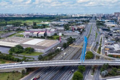 Band cita pesquisa realizada pela Paraná Pesquisas em Guarulhos.