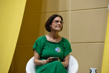 Brasil de Fato cita pesquisa realizada pela Paraná Pesquisas em Curitiba.
