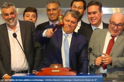 Revista Forum cita pesquisa realizada pela Paraná Pesquisas.