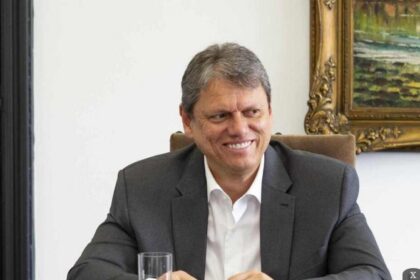 Correio Braziliense cita pesquisa realizada pela Paraná Pesquisas.