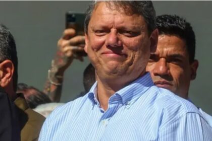 Revista Oeste cita pesquisa realizada pela Paraná Pesquisas.