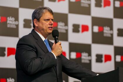 Gazeta Brasil cita pesquisa realizada pela Paraná Pesquisas.