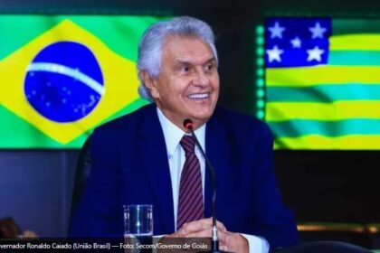 Revista Factual cita pesquisa realizada pela Paraná Pesquisas.