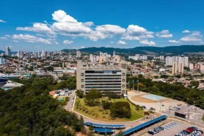 Band cita pesquisa realizada pela Paraná Pesquisas em Jundiaí.