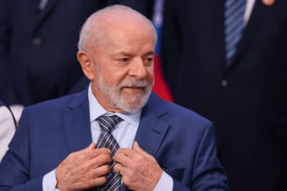 Fato & Notícias cita pesquisa realizada pela Paraná Pesquisas.