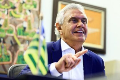 Nos Opinando cita pesquisa realizada pela Paraná Pesquisas.