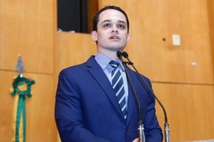 Serra Noticiário cita pesquisa realizada pela Paraná Pesquisas.