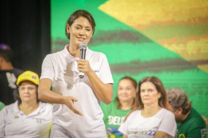 GP1 cita pesquisa realizada pela Paraná Pesquisas.