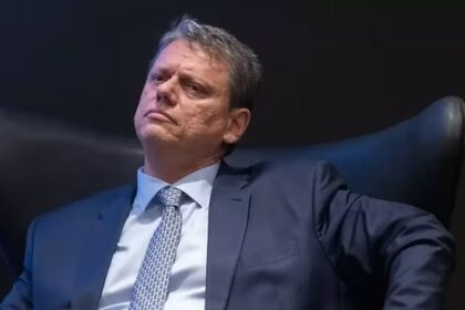 Gazeta de Varginha cita pesquisa realizada pela Paraná Pesquisas no Estado de São Paulo.