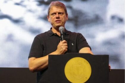 Diário do Estado cita pesquisa realizada pela Paraná Pesquisas no Estado de São Paulo.