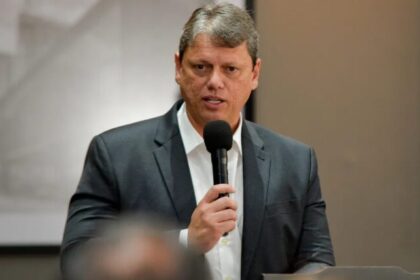 CNN Brasil cita pesquisa realizada pela Paraná Pesquisas no Estado de São Paulo.