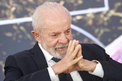 Focus Poder cita pesquisa realizada pela Paraná Pesquisas.