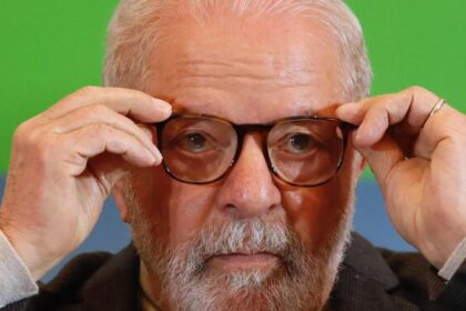 Gazeta do Povo cita pesquisa realizada pela Paraná Pesquisas.