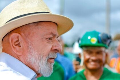 Agenda do Poder cita pesquisa realizada pela Paraná Pesquisas.