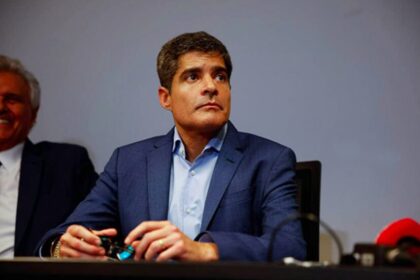 Política Livre cita pesquisa realizada pela Paraná Pesquisas no Estado da Bahia.