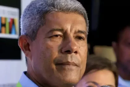 Bahia Notícias cita pesquisa realizada pela Paraná Pesquisas no Estado da Bahia.