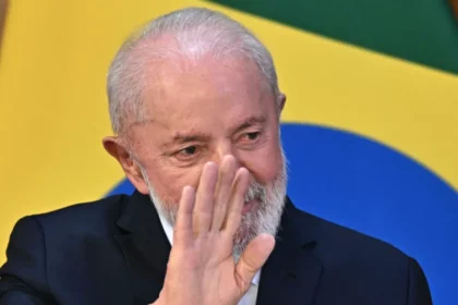 Pleno News cita pesquisa realizada pela Paraná Pesquisas no Estado de São Paulo.