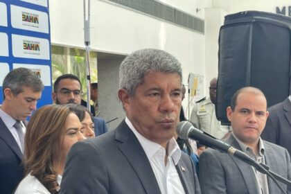 Classe Política cita pesquisa realizada pela Paraná Pesquisas no Estado da Bahia.