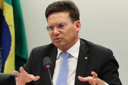 Bahia Econômica cita pesquisa realizada pela Paraná Pesquisas no Estado da Bahia.