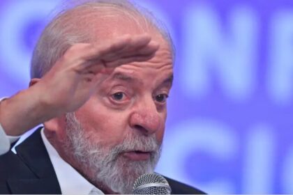 Gazeta do Povo cita pesquisa realizada pela Paraná Pesquisas no Distrito Federal.
