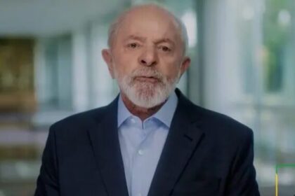 Revista Oeste cita pesquisa realizada pela Paraná Pesquisas no Distrito Federal.