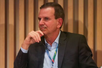 Estadão cita pesquisa realizada pela Paraná Pesquisas no Estado do Rio de Janeiro.