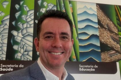 Folha Jornal cita pesquisa realizada pela Paraná Pesquisas no Estado de São Paulo.