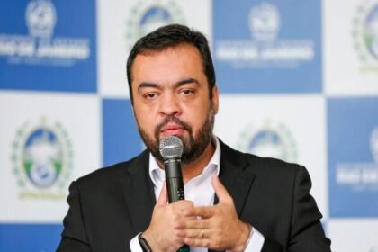 Agenda do Poder cita pesquisa realizada pela Paraná Pesquisas no Estado do Rio de Janeiro.
