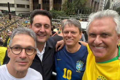 XV Curitiba cita pesquisa realizada pela Paraná Pesquisas.
