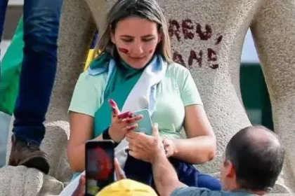 Revista Oeste cita pesquisa realizada pela Paraná Pesquisas.