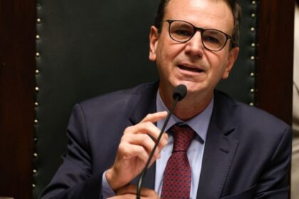 Blog do Esmael cita pesquisa realizada pela Paraná Pesquisas no Estado do Rio de Janeiro.