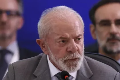 Revista Oeste cita pesquisa realizada pela Paraná Pesquisas no Estado de Minas Gerais.