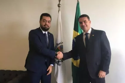 Diário do Rio cita pesquisa realizada pela Paraná Pesquisas no Estado do Rio de Janeiro.