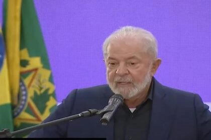 Blog do Waldiney Passos cita pesquisa realizada pela Paraná Pesquisas.