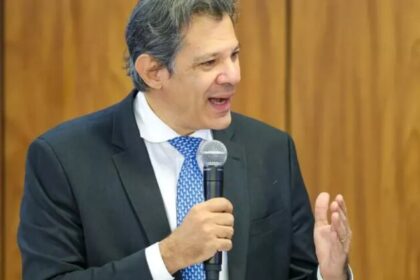 Folha da PB cita pesquisa realizada pela Paraná Pesquisas.