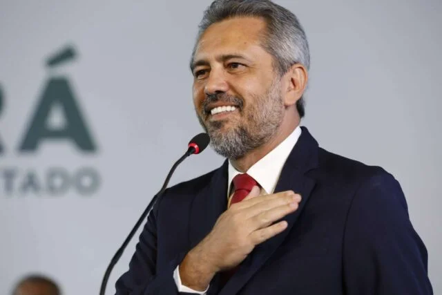 Repórter Ceará cita pesquisa realizada pela Paraná Pesquisas no Estado do Ceará. 1 Repórter Ceará cita pesquisa realizada pela Paraná Pesquisas no Estado do Ceará.
