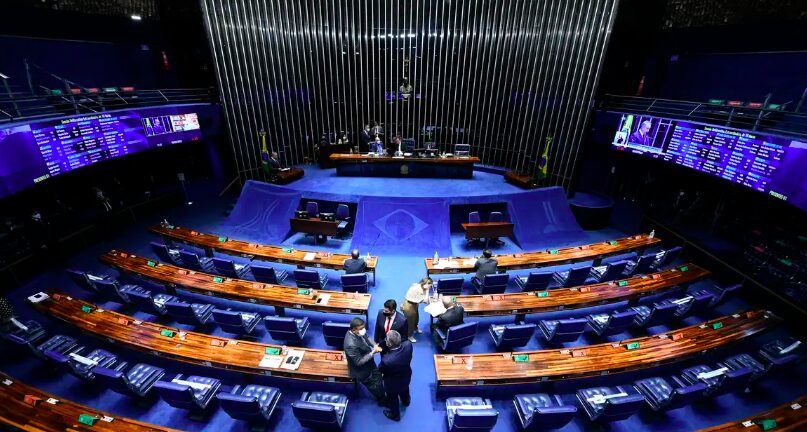 Jornal do Cariri cita pesquisa realizada pela Paraná Pesquisas no Estado do Ceará. 1 Jornal do Cariri cita pesquisa realizada pela Paraná Pesquisas no Estado do Ceará.
