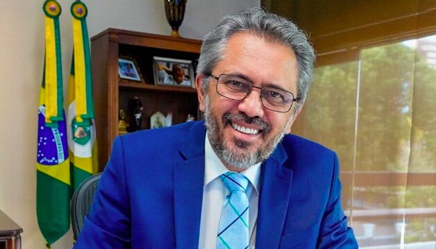 Cn7 cita pesquisa realizada pela Paraná Pesquisas no Estado de Mato Grosso. 1 Cn7 cita pesquisa realizada pela Paraná Pesquisas no Estado de Mato Grosso.