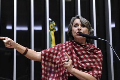 Rádio Corredor cita pesquisa realizada pela Paraná Pesquisas no Estado de Mato Grosso do Sul.