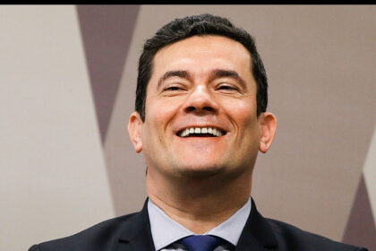 Blog do Mário Flávio cita pesquisa realizada pela Paraná Pesquisas no Estado do Paraná.