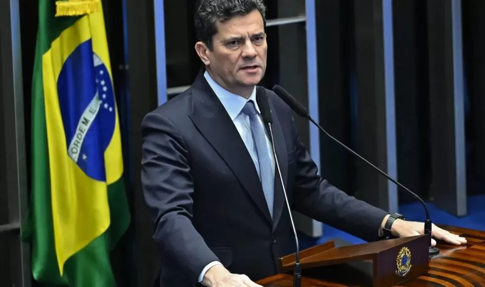 Maringá Post cita pesquisa realizada pela Paraná Pesquisas no Estado do Paraná. 1 Maringá Post cita pesquisa realizada pela Paraná Pesquisas no Estado do Paraná.