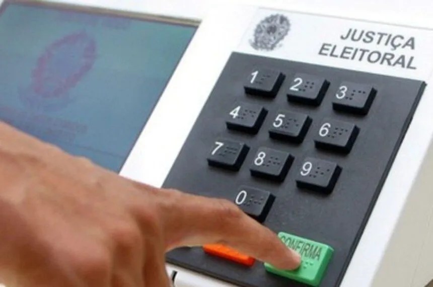 Blog do Esmael cita pesquisa realizada pela Paraná Pesquisas no Estado do Ceará. 1 Blog do Esmael cita pesquisa realizada pela Paraná Pesquisas no Estado do Ceará.