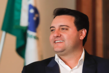 CRN cita pesquisa realizada pela Paraná Pesquisas no Estado do Paraná.