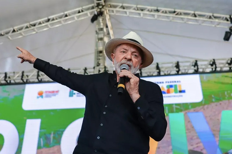 Minuto MT cita pesquisa realizada pela Paraná Pesquisas no Estado de Mato Grosso. 1 Minuto MT cita pesquisa realizada pela Paraná Pesquisas no Estado de Mato Grosso.