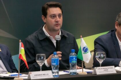 Band News FM cita pesquisa realizada pela Paraná Pesquisas no Estado do Paraná.