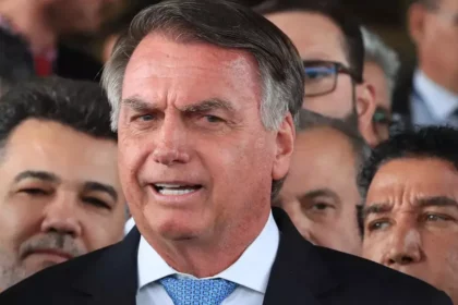 Rádio Pampa cita pesquisa realizada pela Paraná Pesquisas.