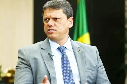 A Critica cita pesquisa realizada pela Paraná Pesquisas no Estado de São Paulo.
