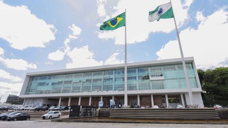 Alerta Paraná cita pesquisa realizada pela Paraná Pesquisas no Estado do Paraná.