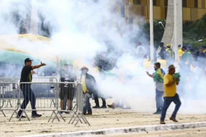 Tudo Ok cita pesquisa realizada pela Paraná Pesquisas.